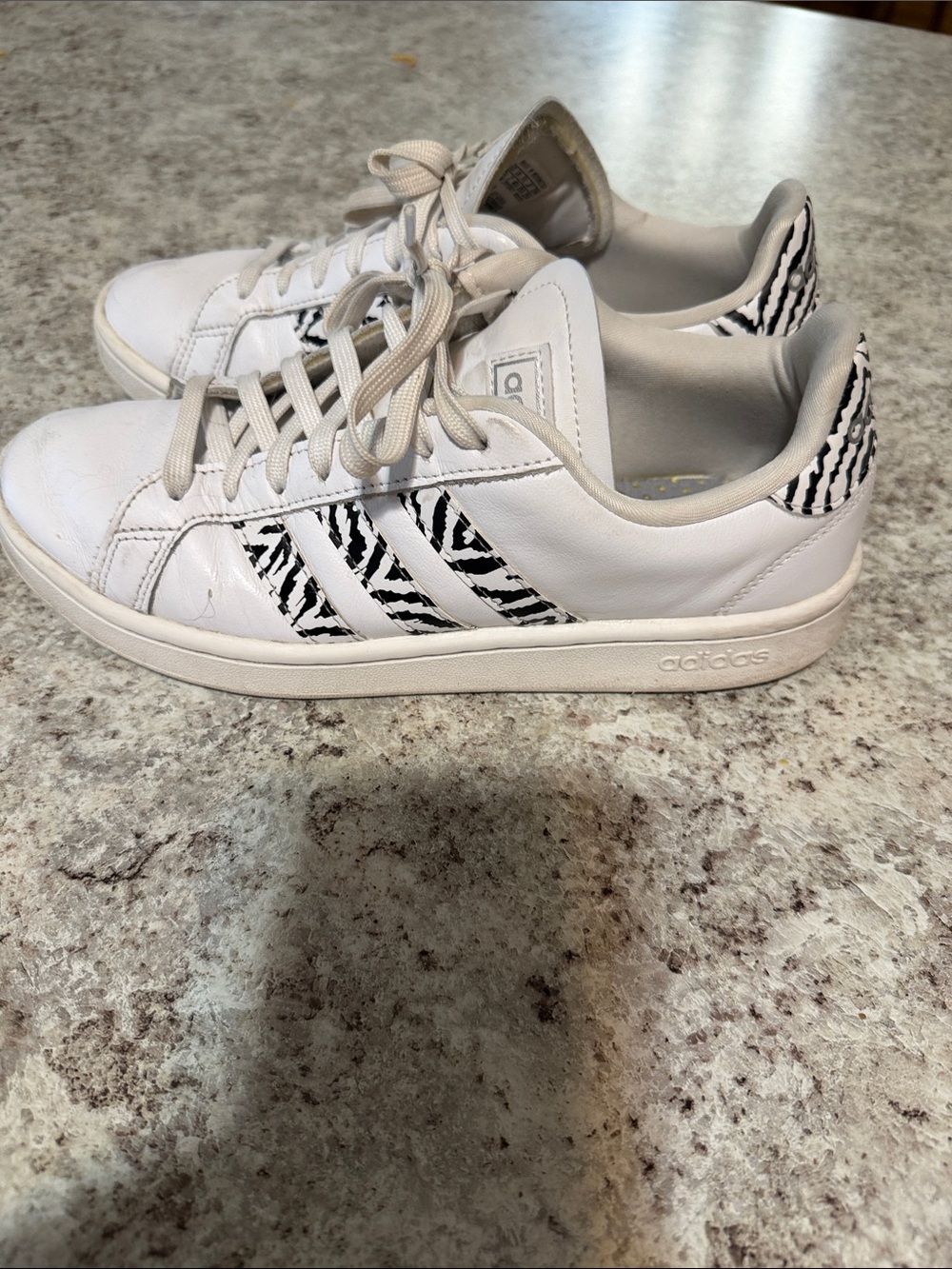 adidas White Sneakers with Black Zebra Stripes - Women's